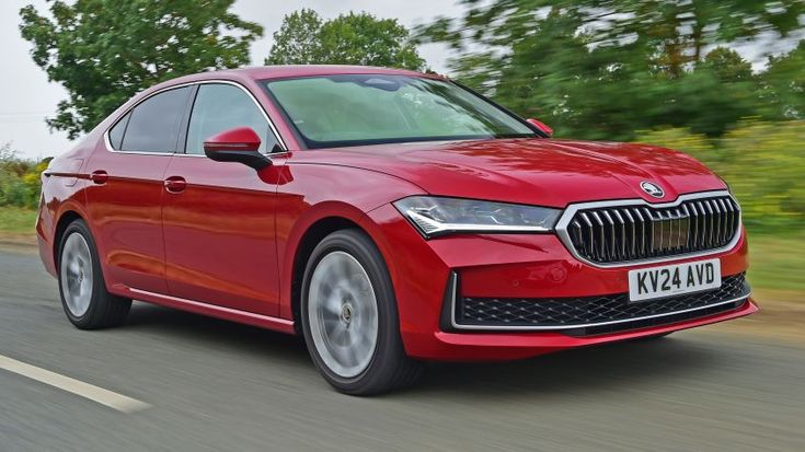 Skoda Superb 2025
